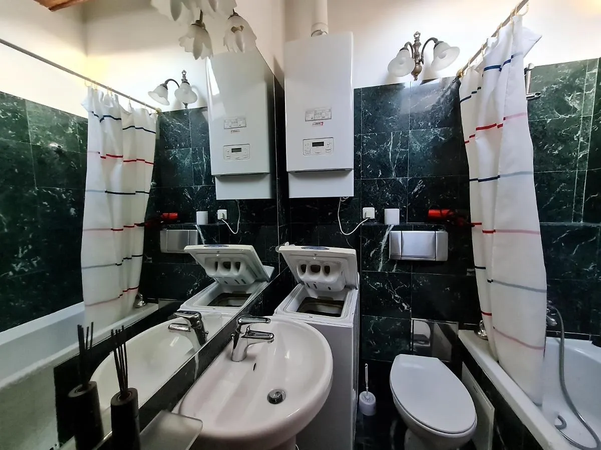 Magic Central Attic Apartment Prague