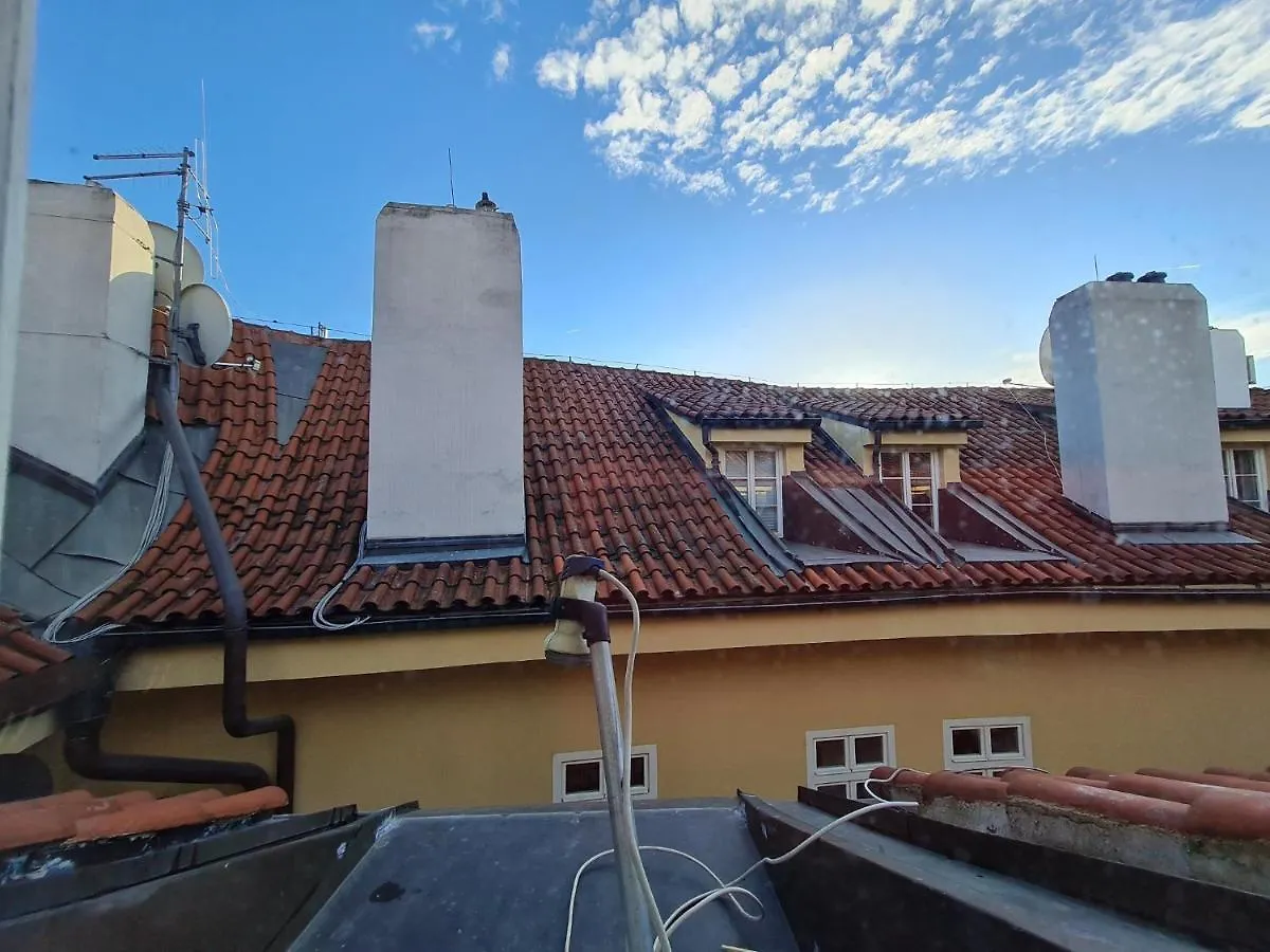 Magic Central Attic Apartment Prague
